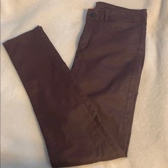 NWOT H&M Red Vinyl Skinny Jeans - Picture 1 of 6